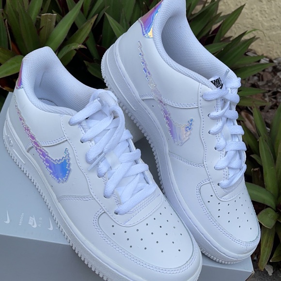 NIKE AIR FORCE 1 LV8 ‘DIGITAL SWOOSH’ WMNS - Picture 9 of 16